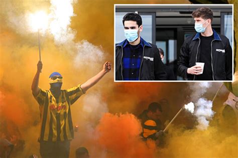 Trabzon တွင် ပရိသတ်ကြောက်လန့်ခြင်း။ Fenerbahçe ဘောလုံးကစားသမားများကို Lynching ကြိုးပမ်းမှု